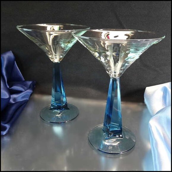 FrenchRetro Vintage Modern Martini Cocktail Glasses LG w Twisted Blue Stems Pair - Picture 1 of 5